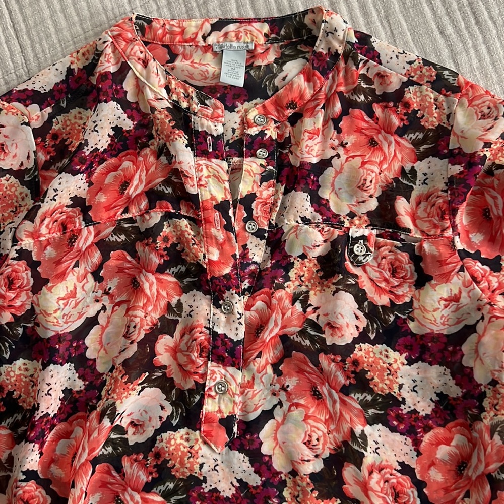 Floral blouse - Picture 2 of 4